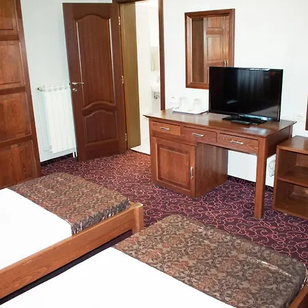 Ami Hotel 3*