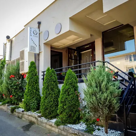 Ami Hotel 3*